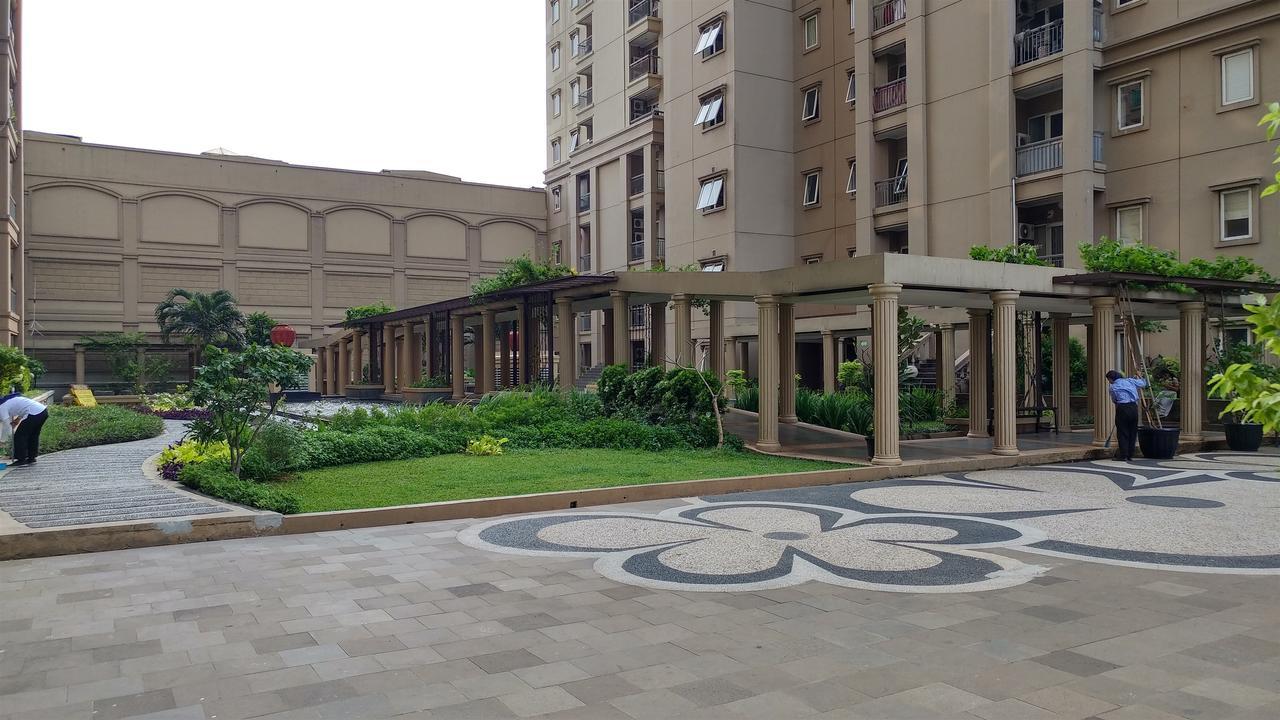 Extra Space 3Br Apartment Grand Palace Kemayoran By Travelio Jakarta Exteriör bild